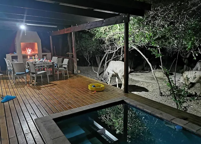 Gemsbok Place