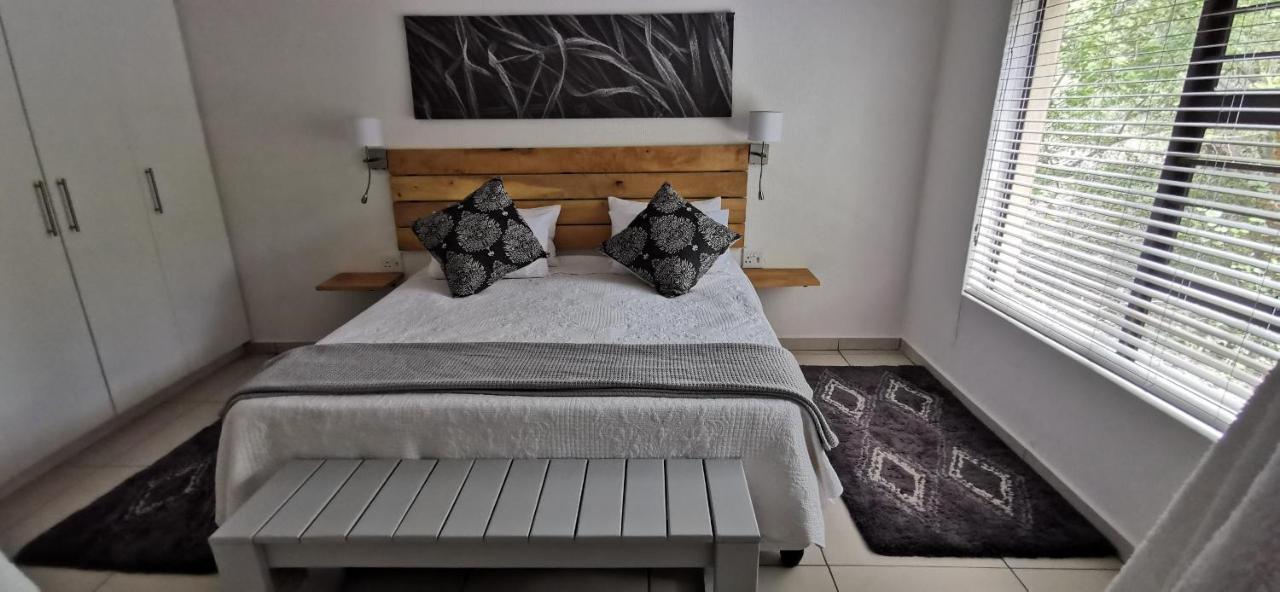 Holiday home Gemsbok Place *
